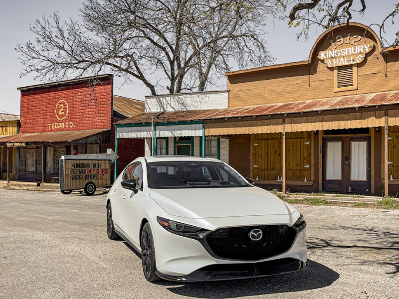 2025 Mazda3 Hatchback Turbo Premium Plus – A Stylish, Spirited Ride With a Few&nbsp;Bumps