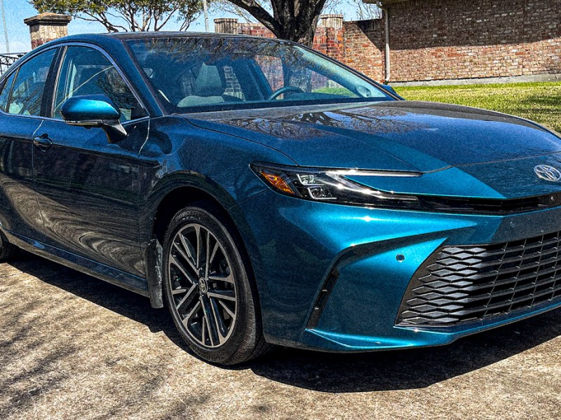 Test Drive: 2025 Toyota Camry Hybrid XLE – A Refined and Thrilling&nbsp;Ride